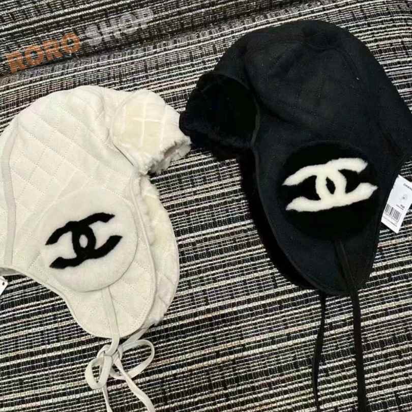 【샤넬】 코코네쥬 램스킨 트래퍼햇