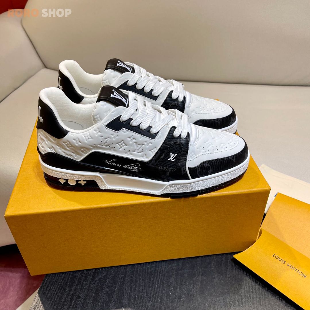 【루이비통】 LV 트레이너 스니커즈