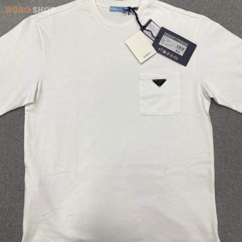 【프라다】 로고 포켓 반소매 티셔츠
